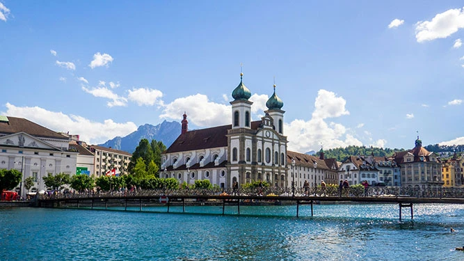 Kachel_Fussorthopaedie_Luzern